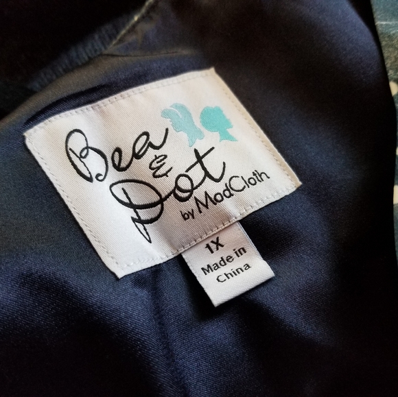 Modcloth Bea and Dot Universal Constellation dress 1X - Picture 4 of 5